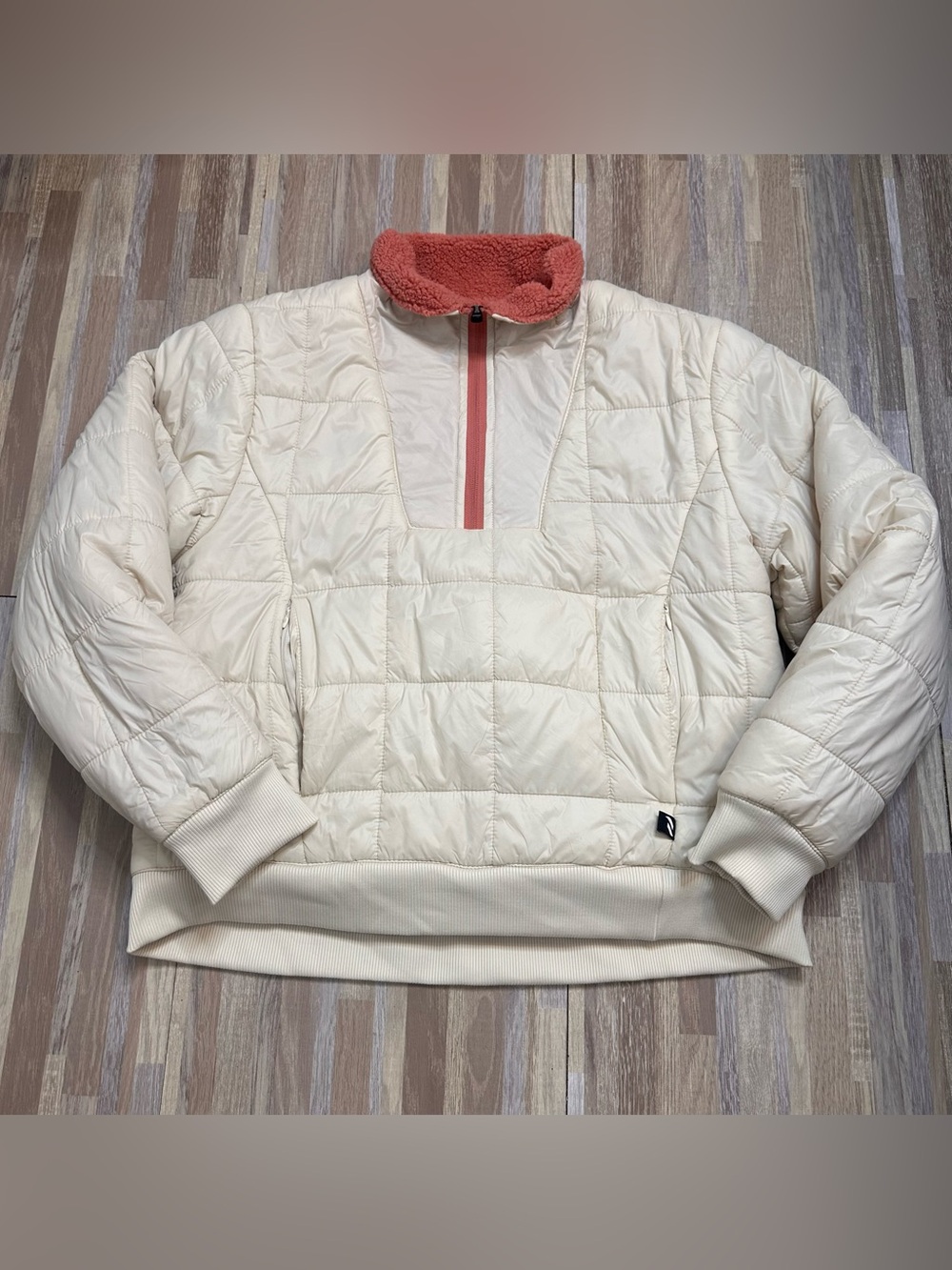 Pure Hockey Cream Quilted Pullover Jacket with Coral Sherpa Interior Women’s Med